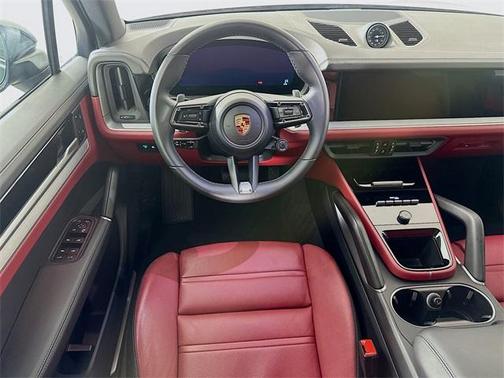 2024 Porsche Cayenne Base