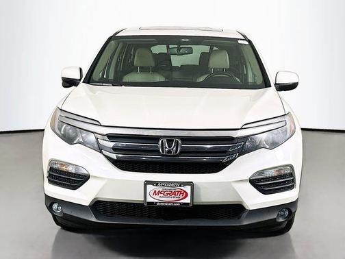 White Diamond Pearl 2016 Honda Pilot EX-L