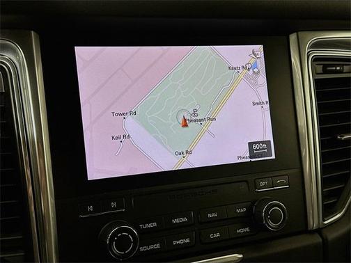 2017 Porsche Macan Turbo