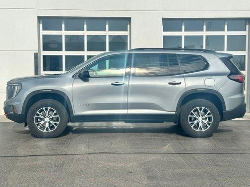 Sterling 2024 GMC Acadia AT4