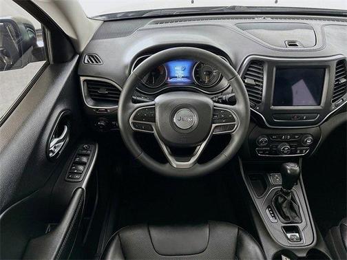 2022 Jeep Cherokee Latitude Lux