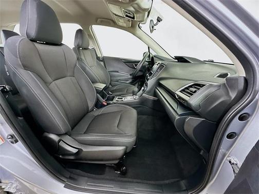 2020 Subaru Forester Base (CVT)
