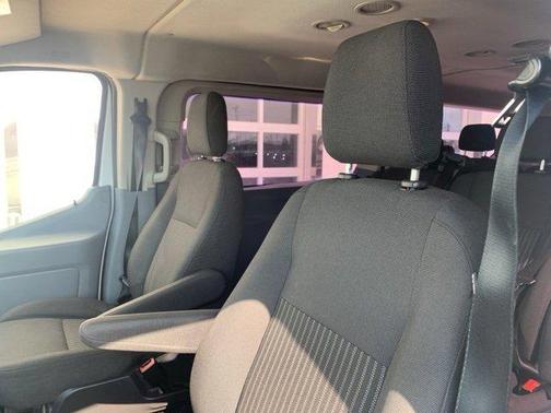 2016 Ford Transit-150 XLT
