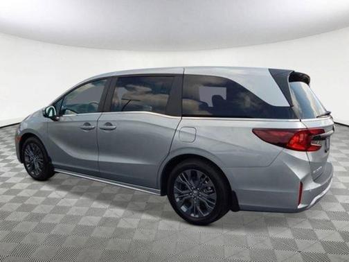 Solar Silver Metallic 2026 Honda Odyssey Touring