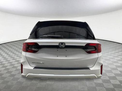 Platinum White Pearl 2026 Honda Odyssey EX-L