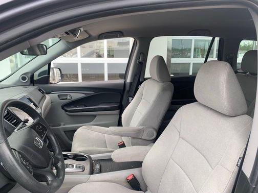 Modern Steel Metallic 2021 Honda Pilot EX