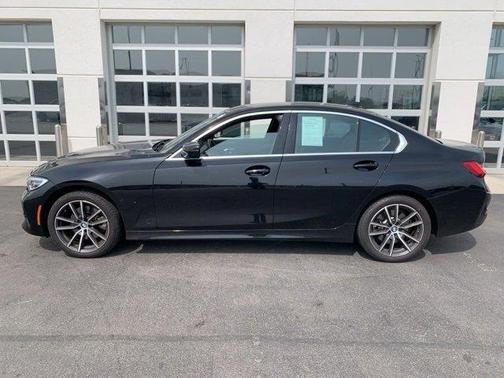 2021 BMW 330 i xDrive