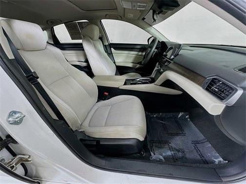 2021 Honda Accord Hybrid EX