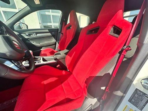 Championship White 2023 Honda Civic Type R Base