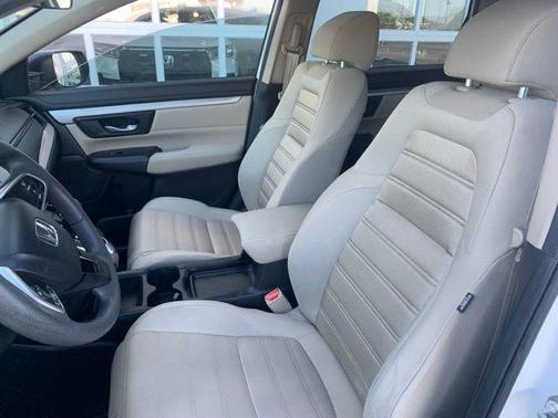 White Diamond Pearl 2017 Honda CR-V LX