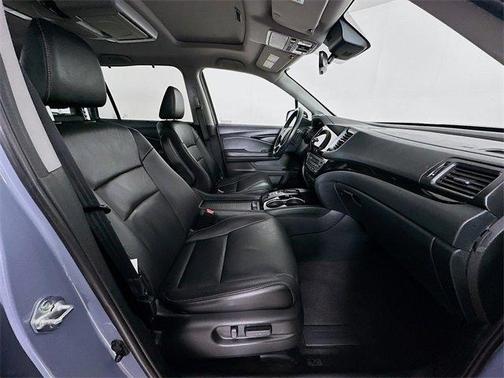 2022 Honda Pilot Touring 7-Passenger