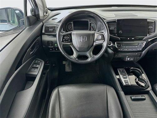 2022 Honda Pilot Touring 7-Passenger