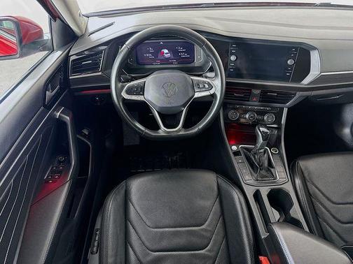 Kings Red 2022 Volkswagen Jetta 1.5T SEL