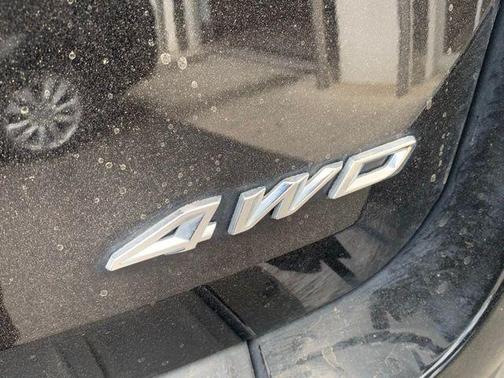 Agate Black Metallic 2024 Ford Explorer XLT