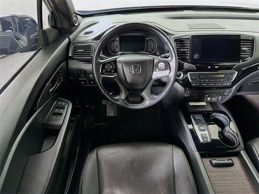 2022 Honda Pilot Black Edition