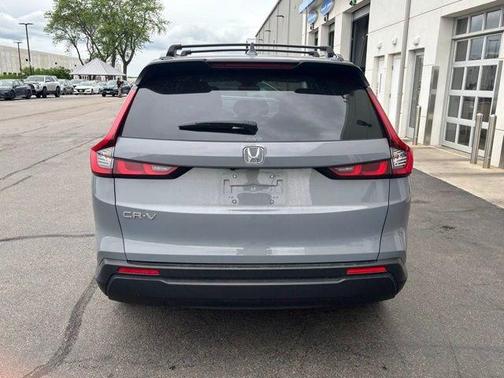 Urban Gray Pearl 2025 Honda CR-V LX