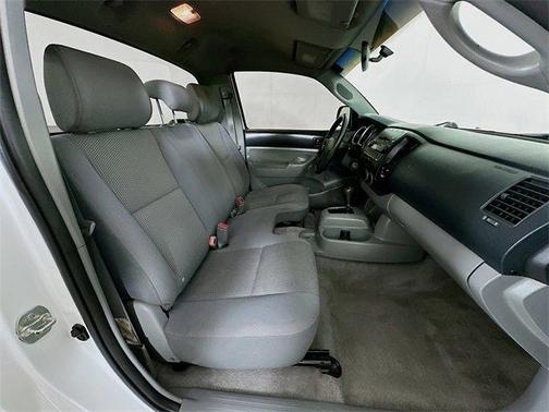 2006 Toyota Tacoma Base