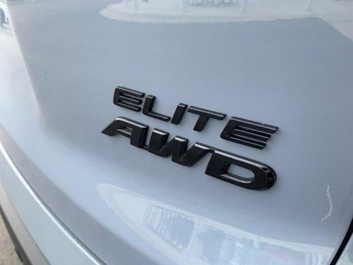 2022 Honda Passport Elite