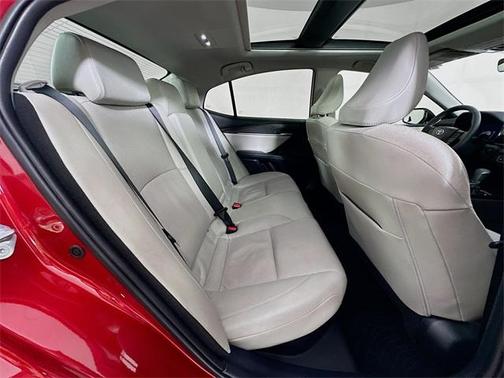 2025 Toyota Camry XLE
