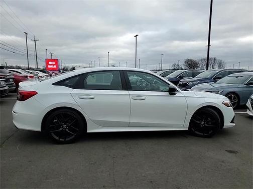 Photo 5 of 28 of 2022 Honda Civic Sport