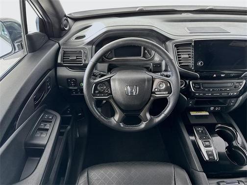 2022 Honda Passport Elite