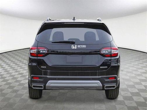 2025 Honda Pilot Touring+