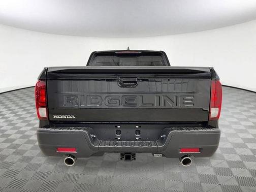 Crystal Black Pearl 2026 Honda Ridgeline RTL