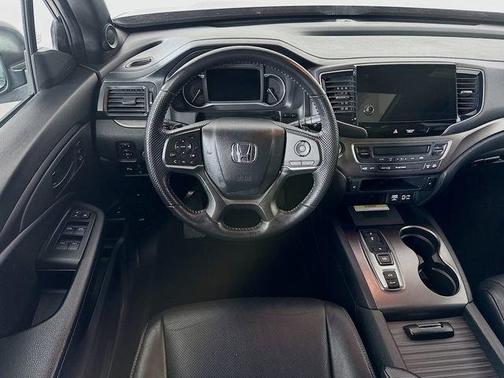 Crystal Black Pearl 2023 Honda Passport EX-L