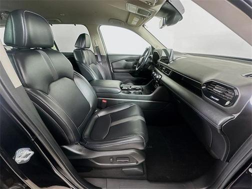 2023 Honda Pilot EX-L 8-Passenger