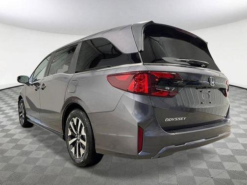 Modern Steel Metallic 2026 Honda Odyssey EX-L