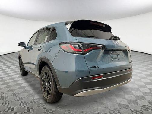 Pearl 2027 Honda HR-V Sport