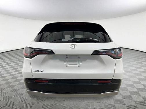 Platinum White Pearl 2027 Honda HR-V EX-L