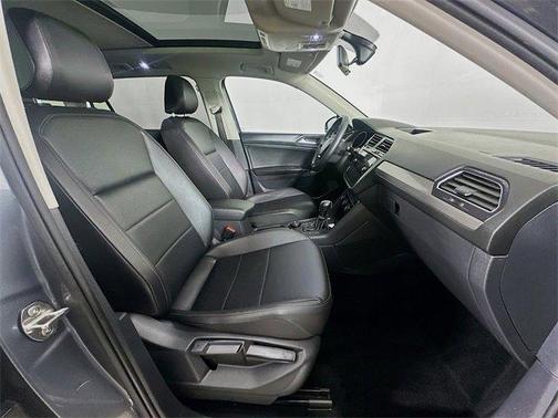 2020 Volkswagen Tiguan 2.0T SE