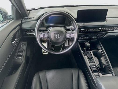Crystal Black Pearl 2025 Honda Accord Hybrid Sport-L