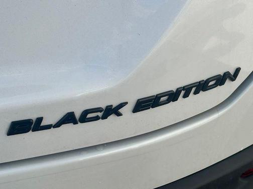Platinum White Pearl 2025 Honda Pilot Black Edition