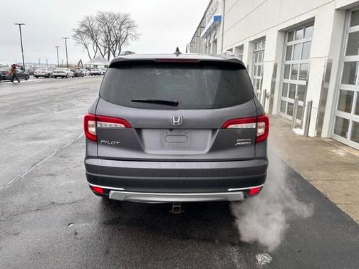 2019 Honda Pilot Touring 8-Passenger