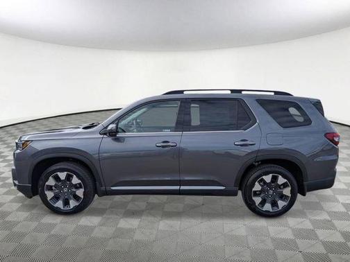 Modern Steel Metallic 2026 Honda Pilot Elite
