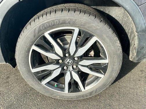 2020 Honda Pilot Touring 8-Passenger