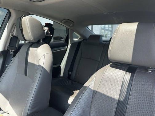 2016 Honda Civic Touring