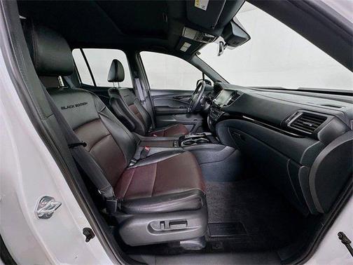 2022 Honda Ridgeline Black Edition