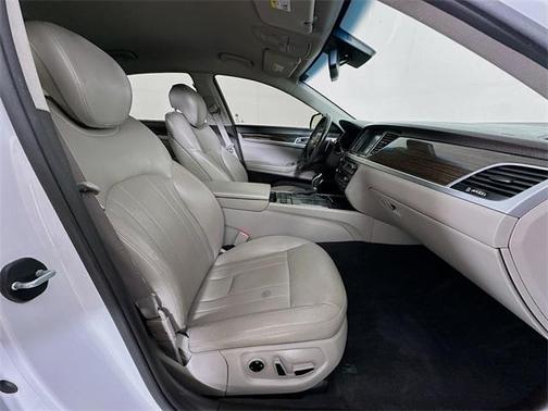 2015 Hyundai Genesis 3.8