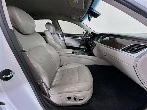 2015 Hyundai Genesis 3.8