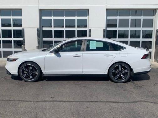 Platinum White Pearl 2023 Honda Accord Hybrid Sport
