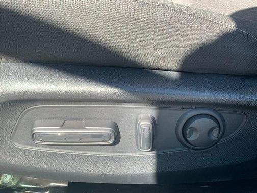 Platinum White Pearl 2023 Honda Accord Hybrid Sport