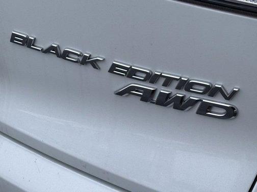 2022 Honda Pilot Black Edition