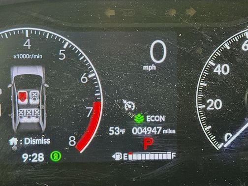 Platinum White Pearl 2026 Honda HR-V LX