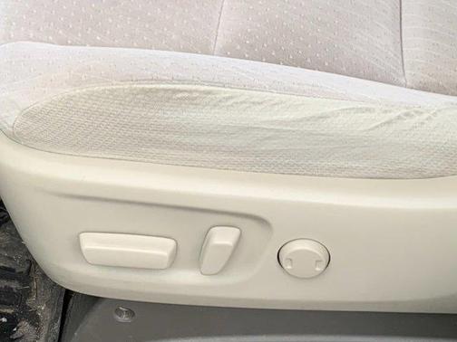 2018 Toyota Sienna LE