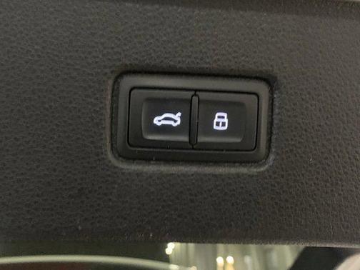 2021 Audi Q7 55 Premium