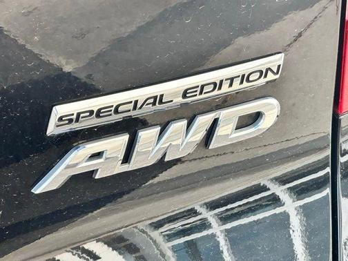 Crystal Black Pearl 2022 Honda Pilot Special Edition