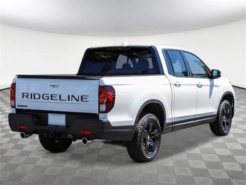 2025 Honda Ridgeline Black Edition